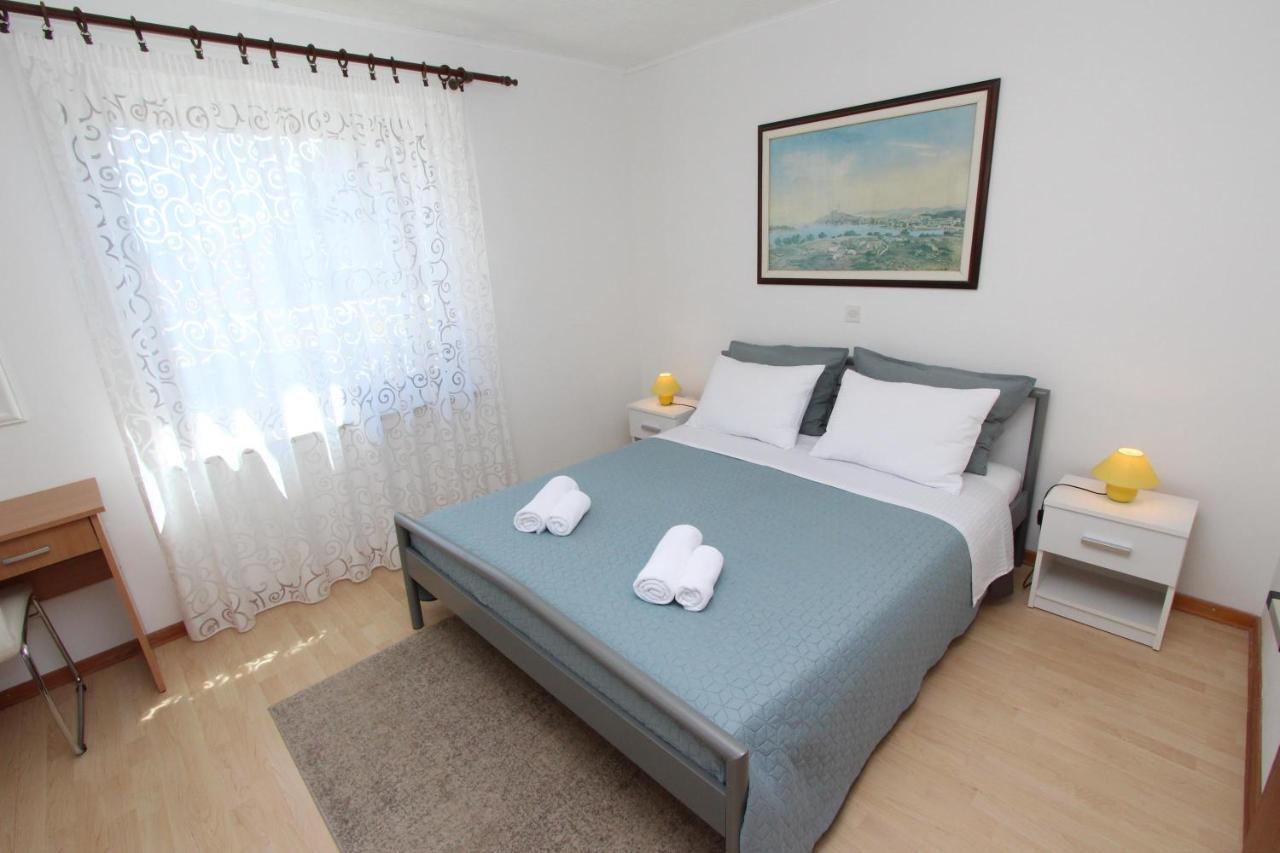 Apartments Knezovic Rovinj Eksteriør bilde