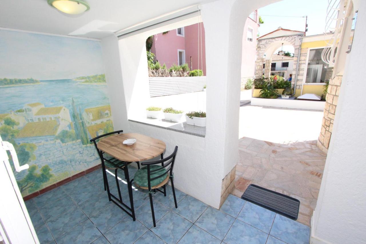 Apartments Knezovic Rovinj Eksteriør bilde