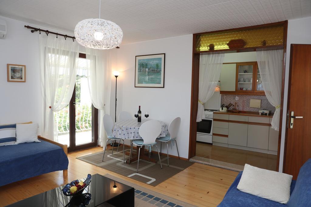 Apartments Knezovic Rovinj Eksteriør bilde